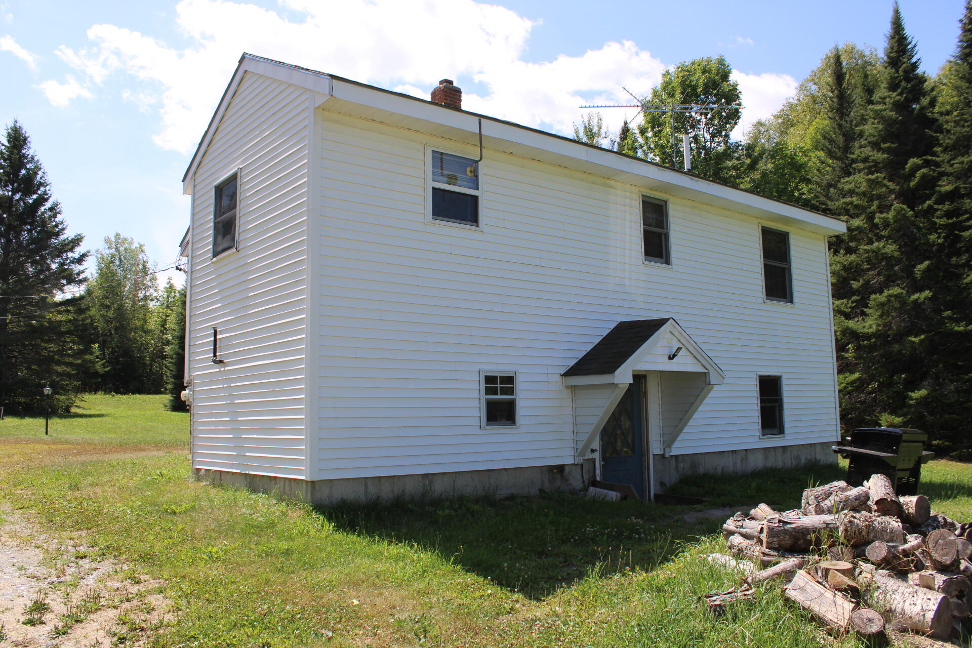 431 Stream Road Ripley, ME 04930 - Photo 2 of 21 IMG_4940