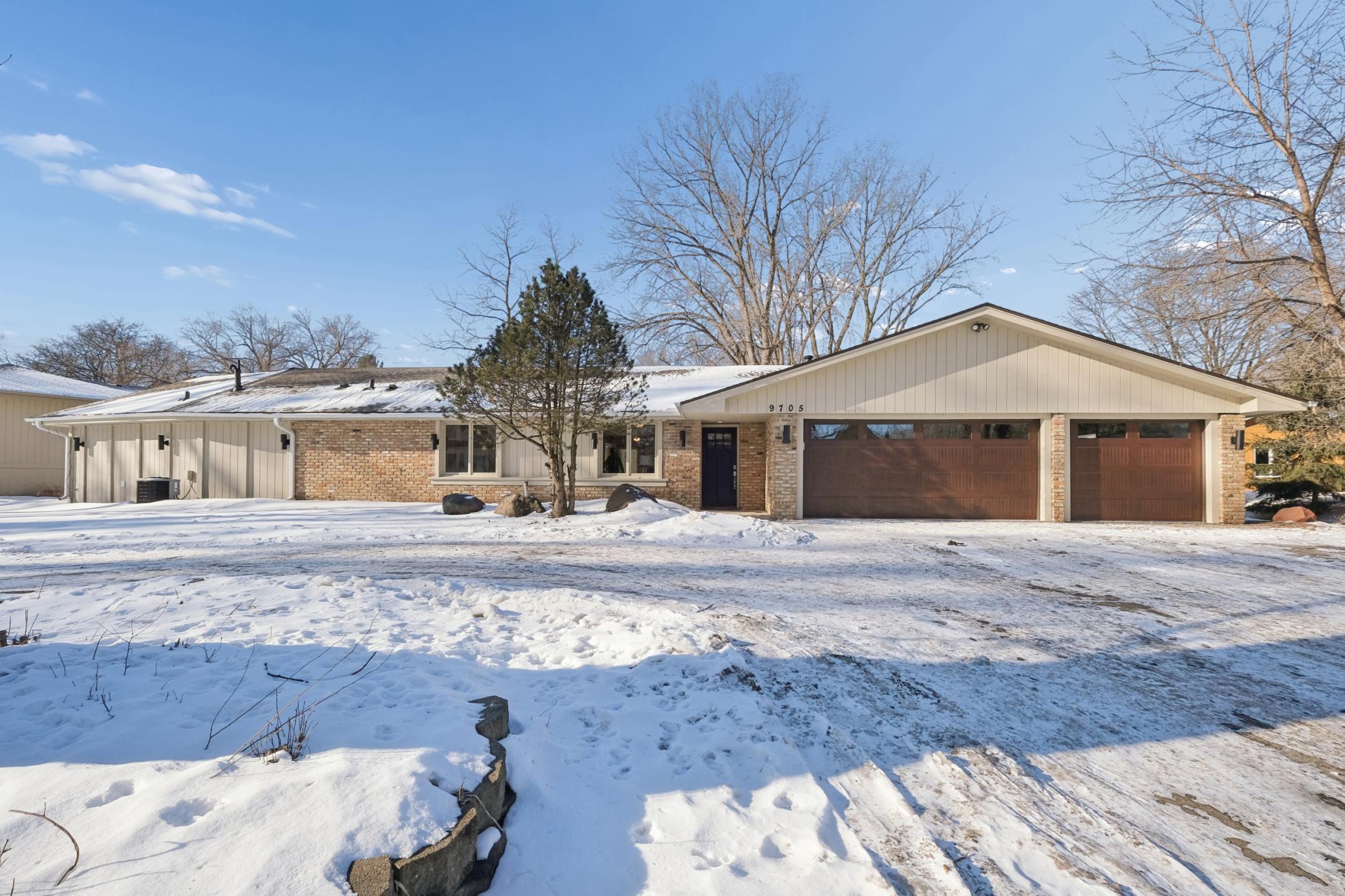 9705 St Johns Road Minnetonka, MN 55305 - Photo 1 of 30 Gallery Image 1