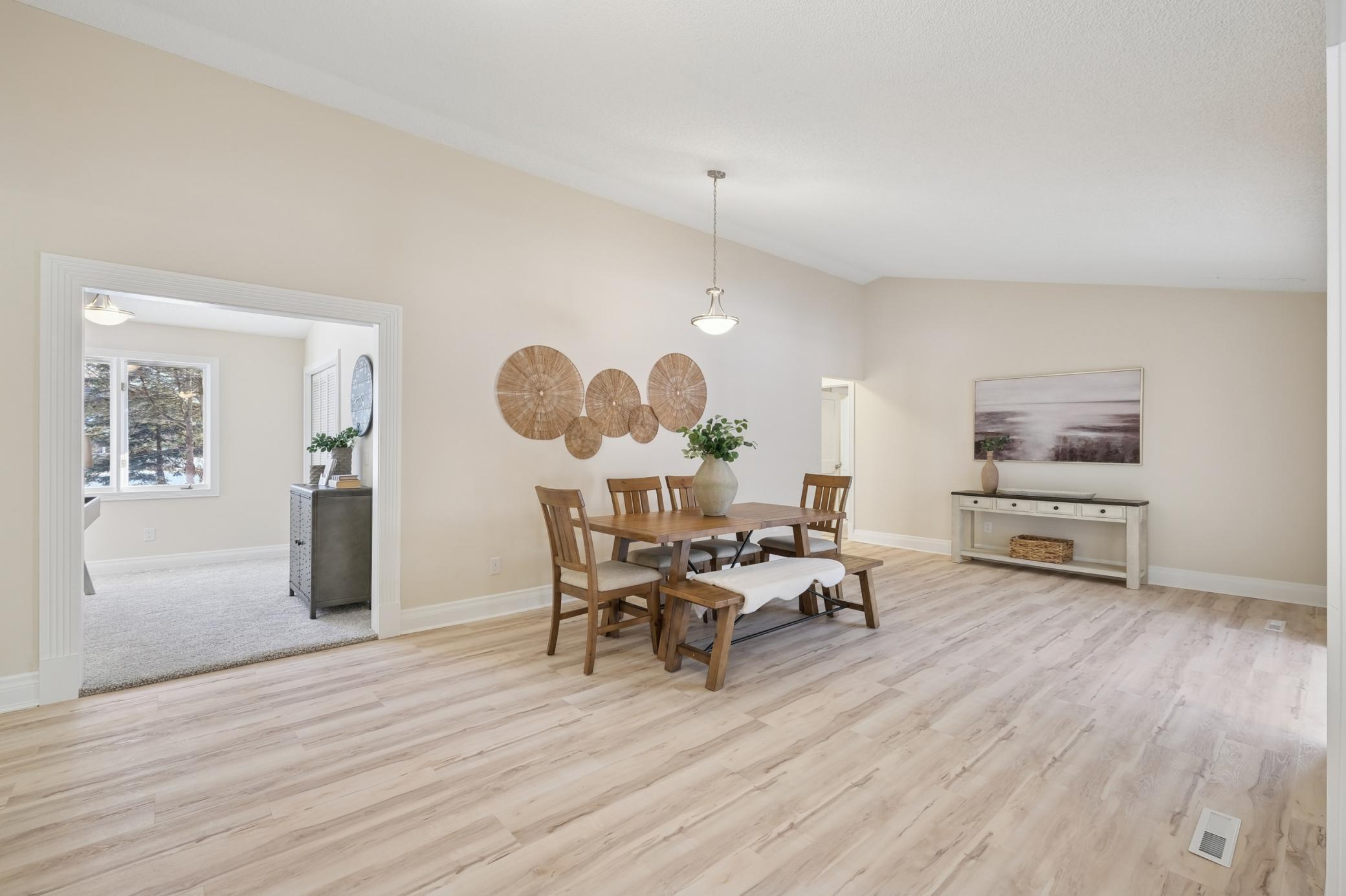 9705 St Johns Road Minnetonka, MN 55305 - Photo 12 of 30 Gallery Image 12