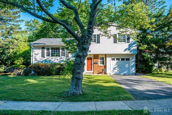 $665,000 | 31 Rieder Road, Edison, NJ 08817