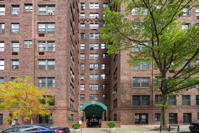 a front view of a building