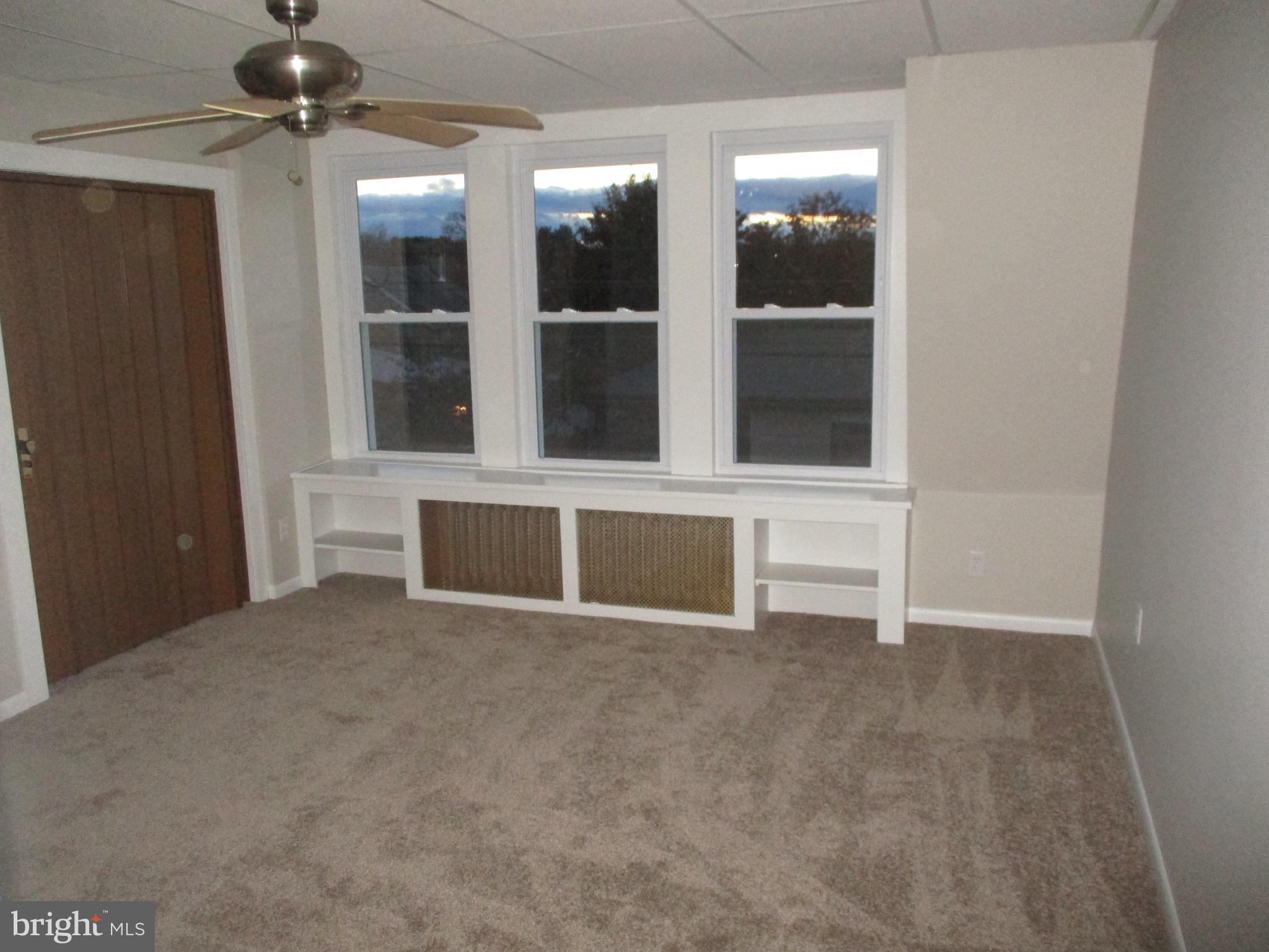 3235 Marion Street Reading, PA 19605 - Photo 7 of 12