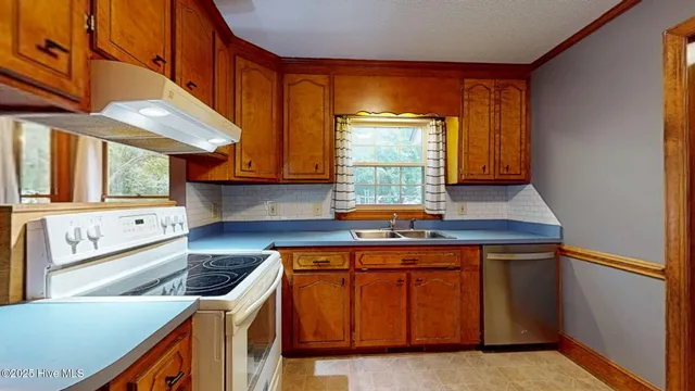 $309,900 | 1253 Pocosin Road, Winterville, NC 28590