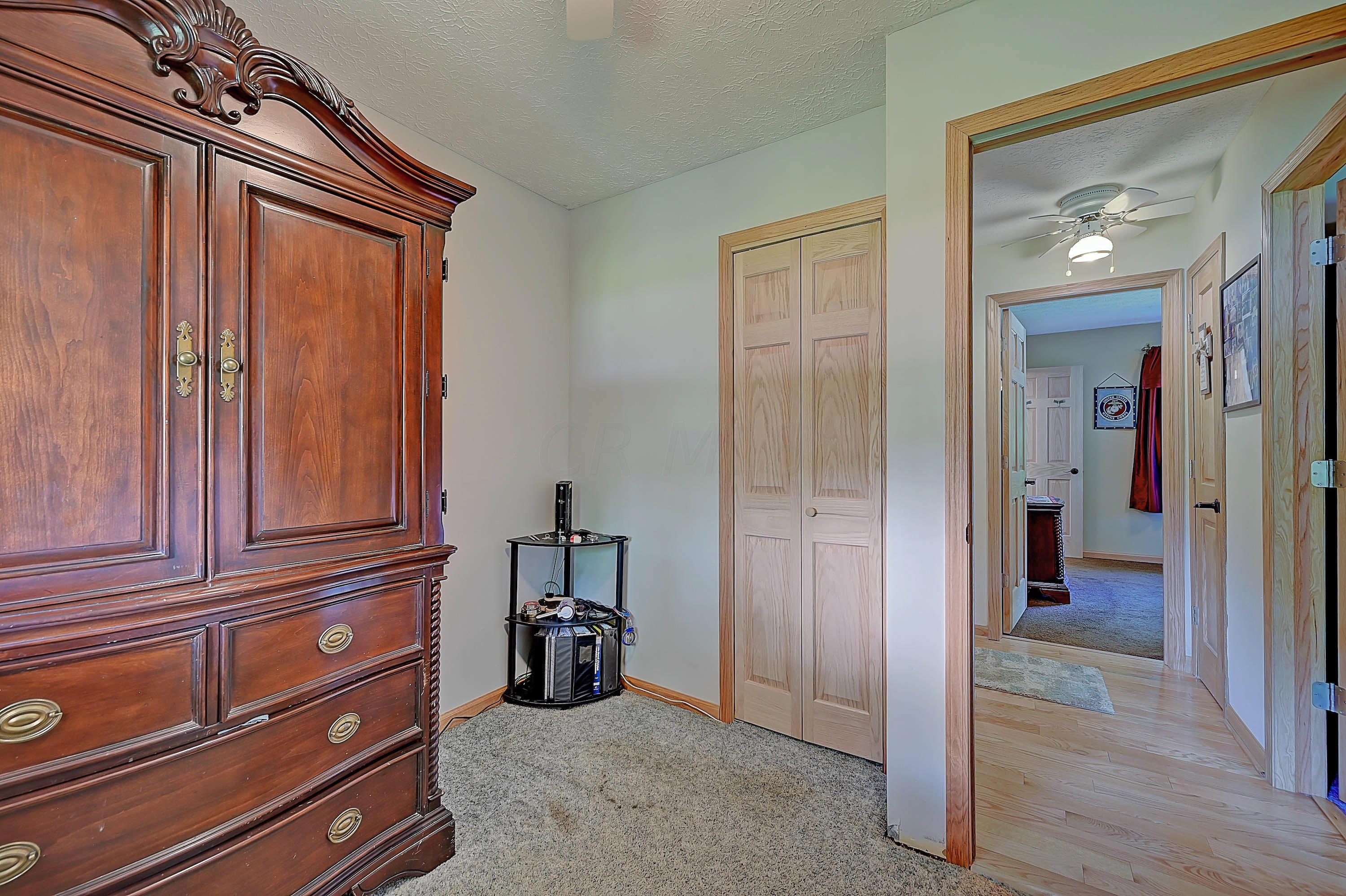4875 Cosgray Road Hilliard, OH 43026 - Photo 21 of 48 Gallery Image 21