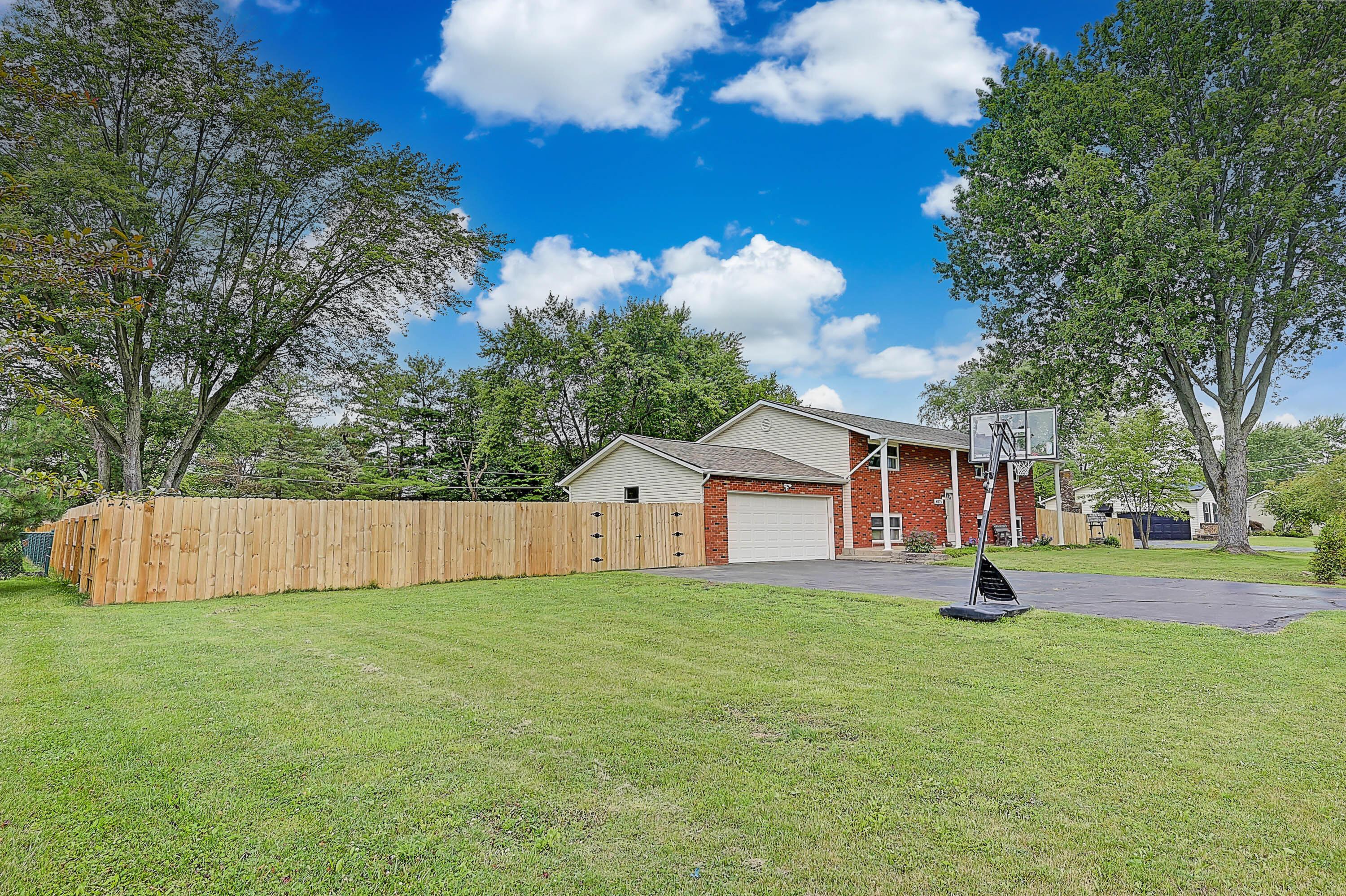 4875 Cosgray Road Hilliard, OH 43026 - Photo 3 of 48 Gallery Image 3