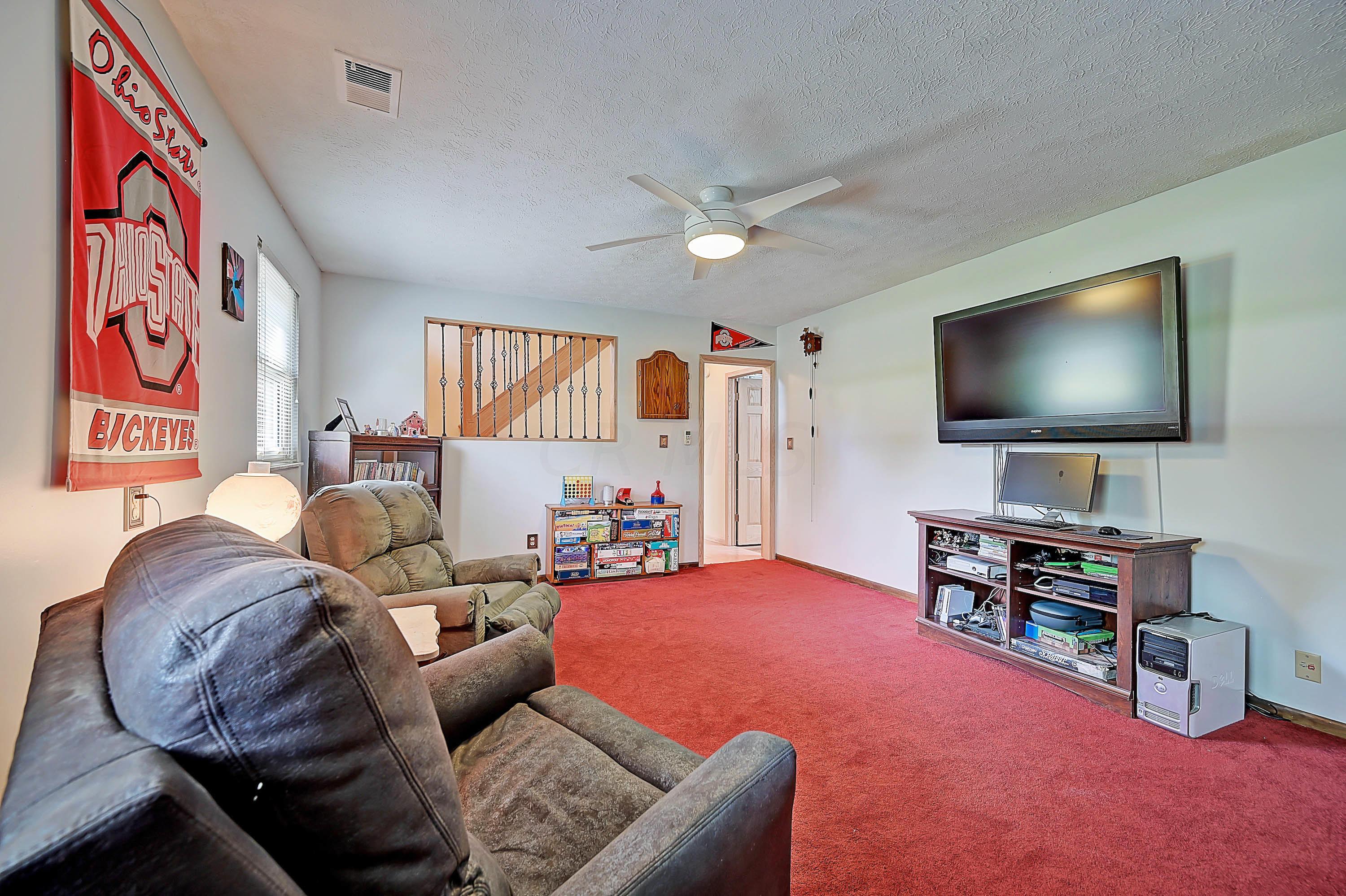 4875 Cosgray Road Hilliard, OH 43026 - Photo 31 of 48 Gallery Image 31