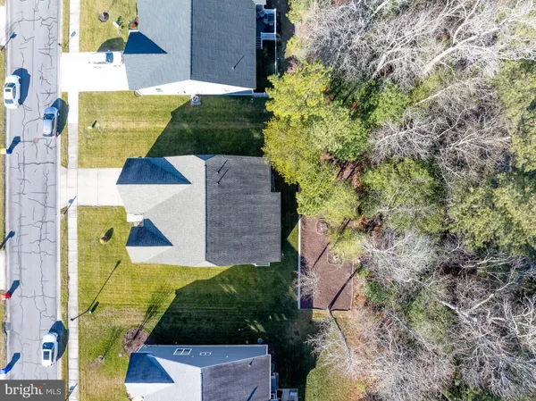 a view of an outdoor space