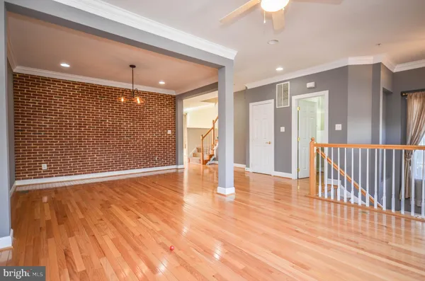 $4,350 | 1150 Gaither Road, Rockville, MD 20850