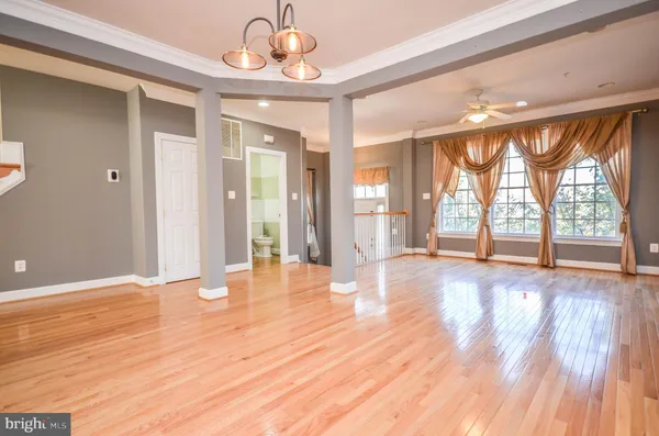 $4,350 | 1150 Gaither Road, Rockville, MD 20850