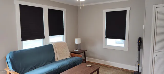 $1,700 | 607 Waight Street, Beaufort, SC 29902