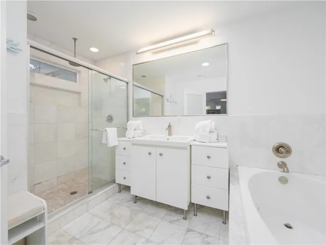 $1,050,000 | 900 Mallery Street, St. Simons Island, GA 31522