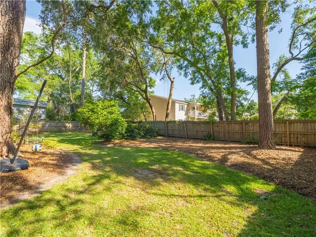 $1,050,000 | 900 Mallery Street, St. Simons Island, GA 31522