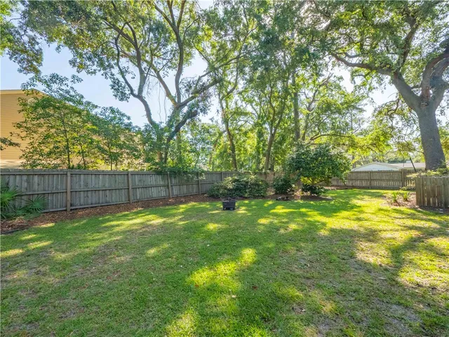 $1,050,000 | 900 Mallery Street, St. Simons Island, GA 31522