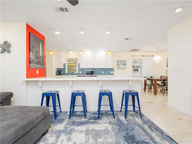 $1,050,000 | 900 Mallery Street, St. Simons Island, GA 31522