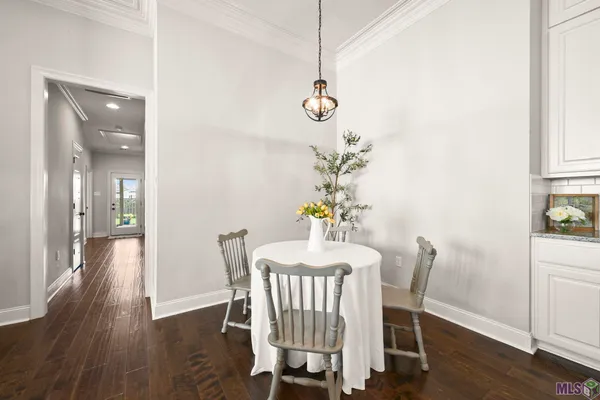 $359,000 | 3144 Cresthaven Avenue, Baton Rouge, LA 70810