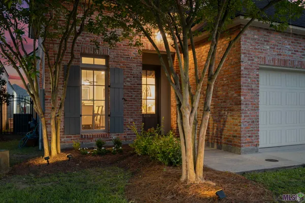 $359,000 | 3144 Cresthaven Avenue, Baton Rouge, LA 70810