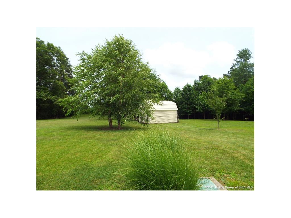 812 Country Lake Road Underwood, IN 47177 - Photo 14 of 50 Gallery Image 14