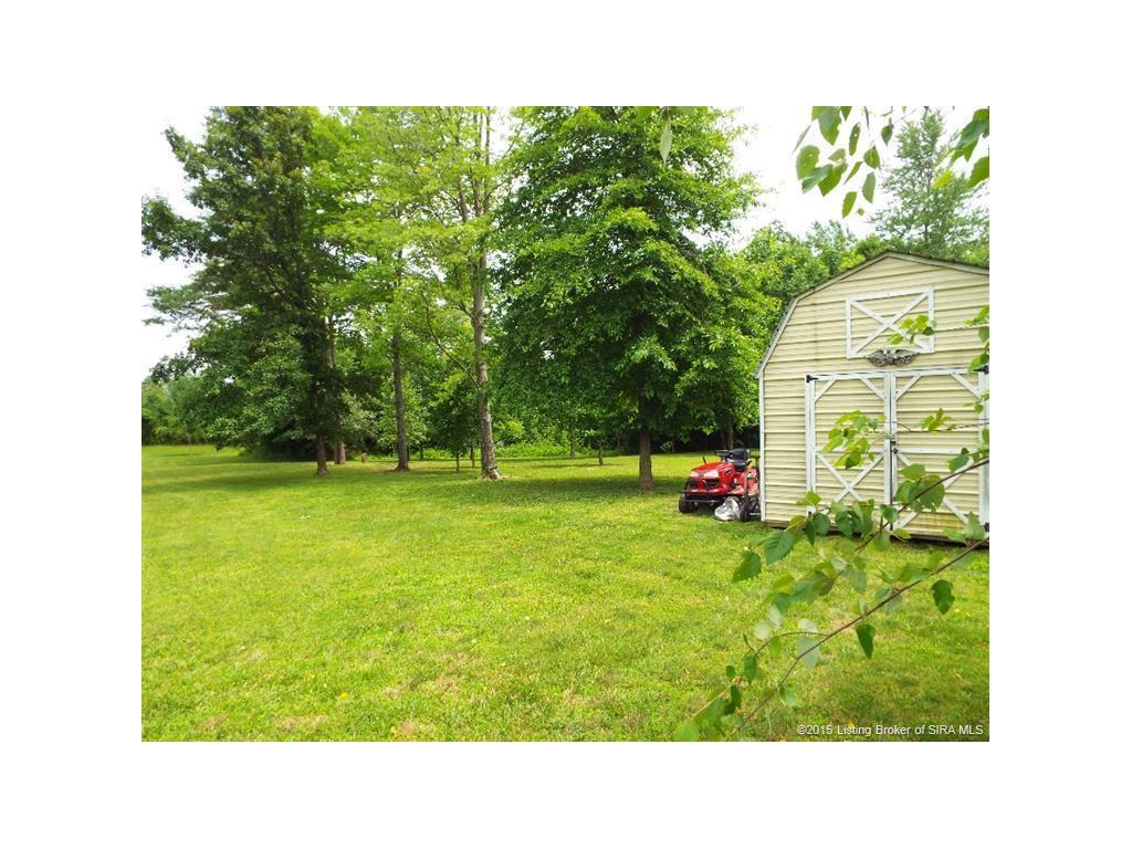 812 Country Lake Road Underwood, IN 47177 - Photo 17 of 50 Gallery Image 17