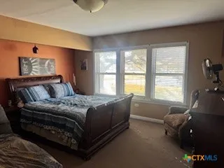 $293,500 | 1011 East Main Street, Cuero, TX 77954