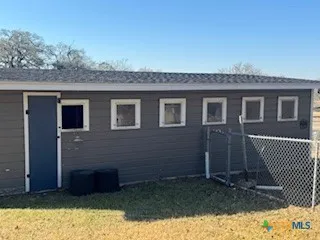 $279,900 | 1011 East Main Street, Cuero, TX 77954