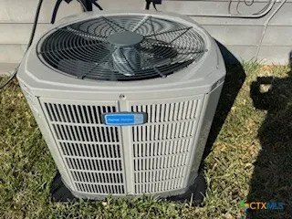 $279,900 | 1011 East Main Street, Cuero, TX 77954