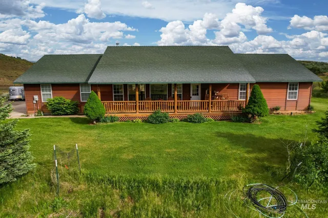 $999,999 | 1829 Hidden Canyon Road, Council, ID 83612