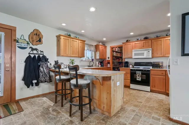 $999,999 | 1829 Hidden Canyon Road, Council, ID 83612