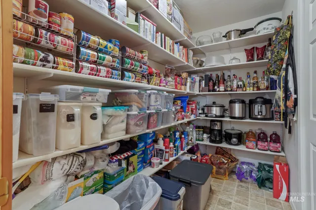 $999,999 | 1829 Hidden Canyon Road, Council, ID 83612