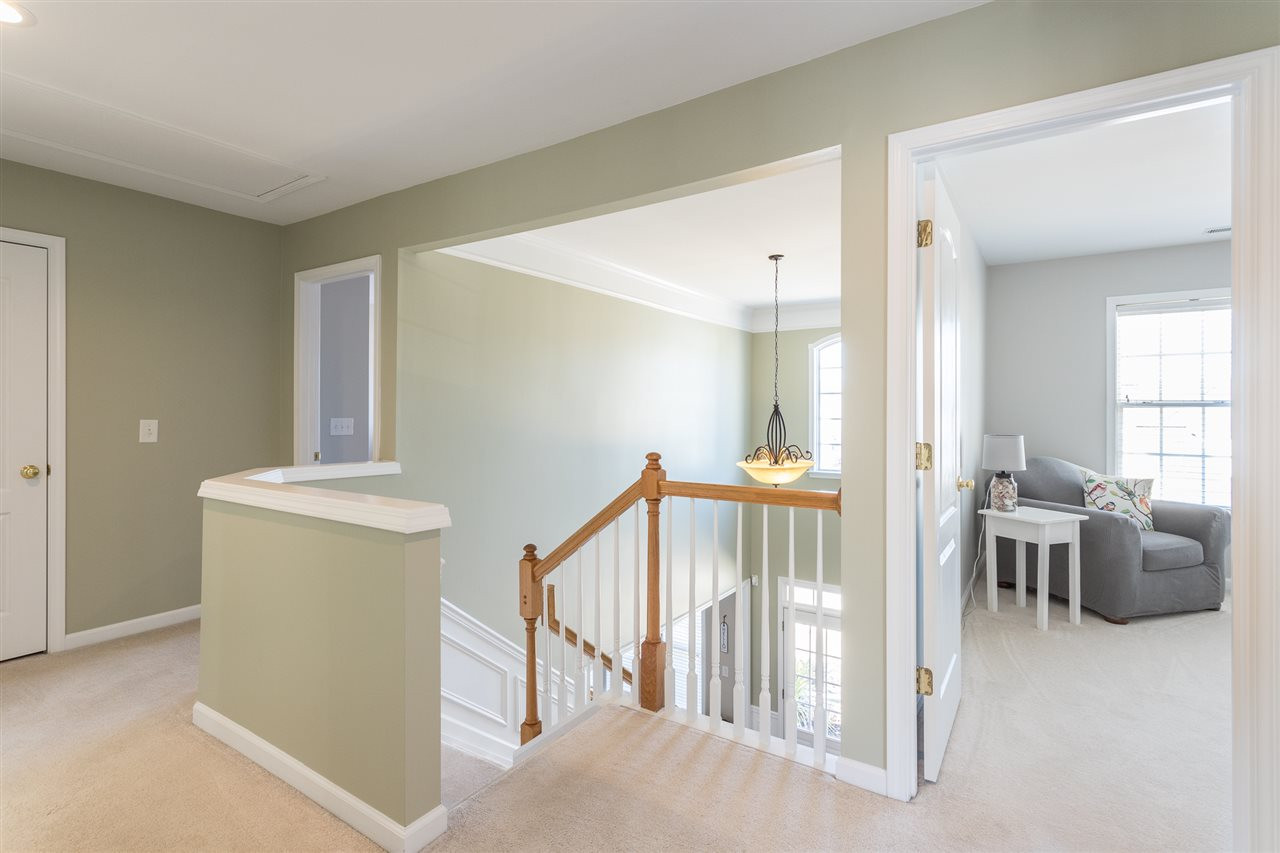 5405 Glorietta Circle Raleigh, NC 27613 - Photo 17 of 30 Upstairs Hall