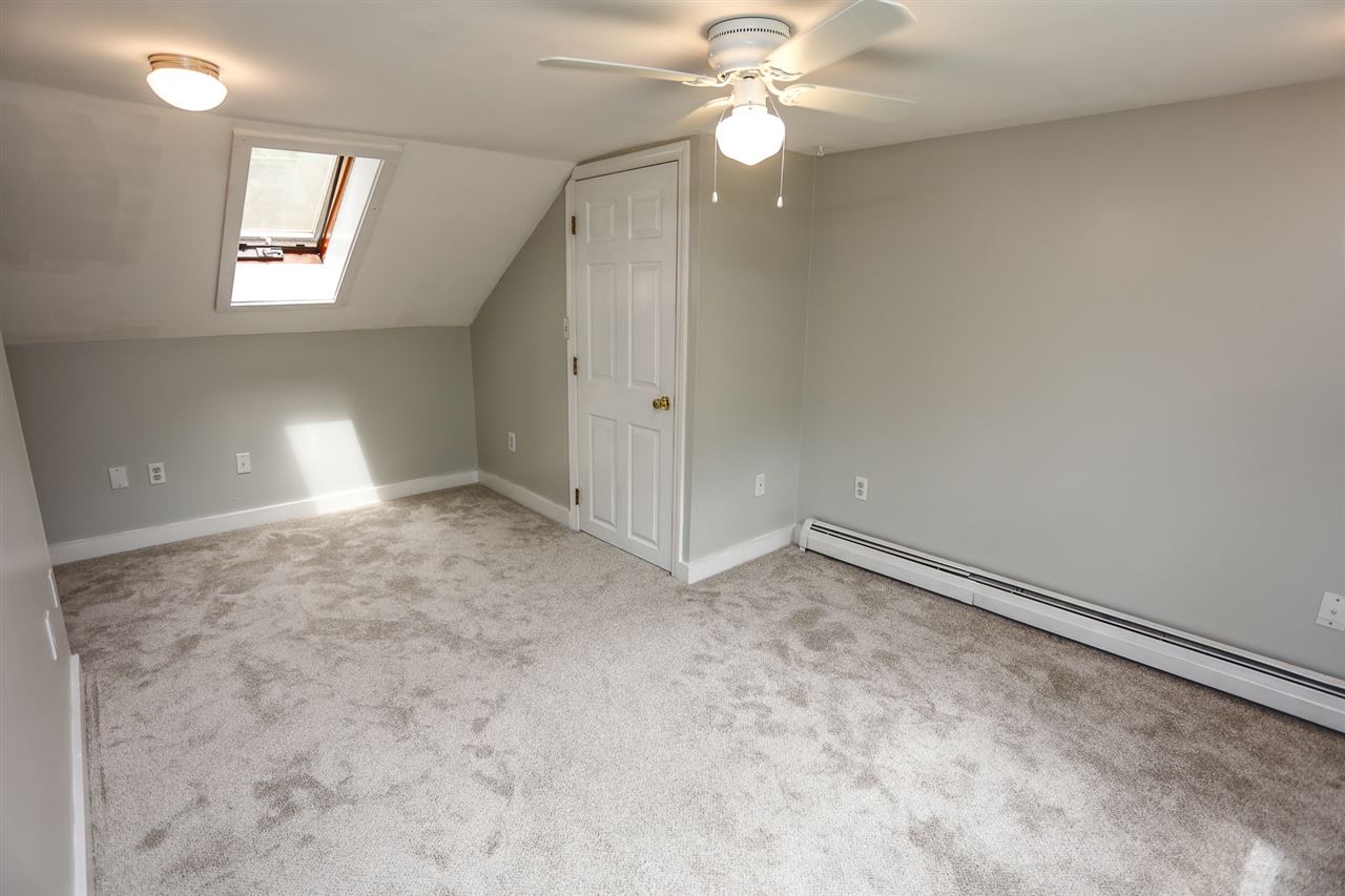 3 New Road Barnstead, NH 03225 - Photo 11 of 18