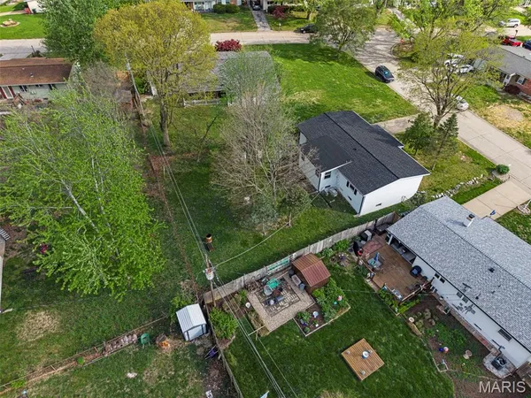 $250,000 | 127 Yankee Drive, St. Charles, MO 63303