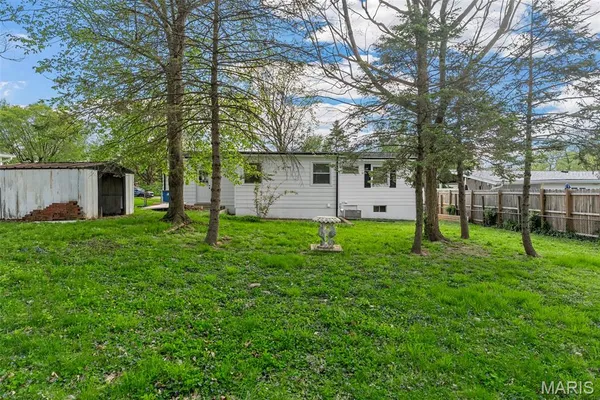 $250,000 | 127 Yankee Drive, St. Charles, MO 63303