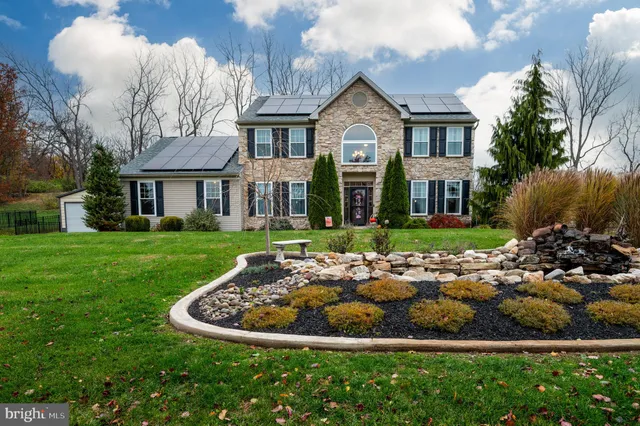 $599,900 | 45 Lindsay Court, Mohnton, PA 19540