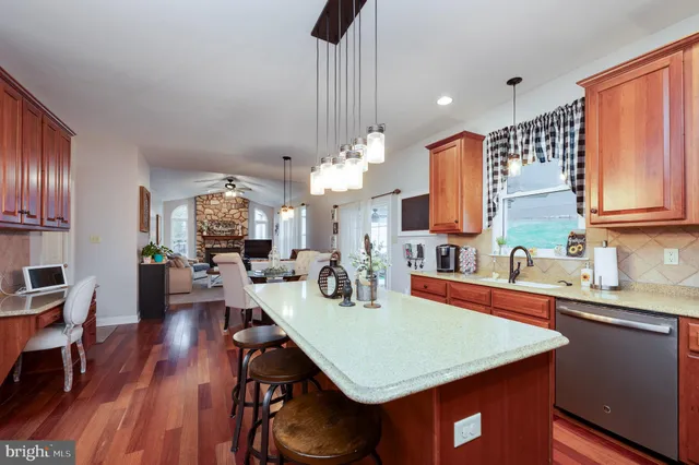 $599,900 | 45 Lindsay Court, Mohnton, PA 19540