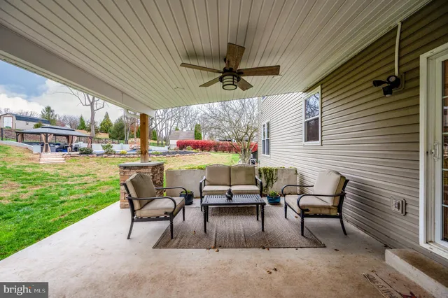 $599,900 | 45 Lindsay Court, Mohnton, PA 19540