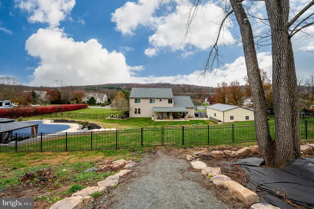 $599,900 | 45 Lindsay Court, Mohnton, PA 19540