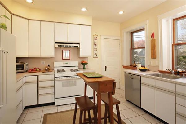 157 Salisbury Road Brookline, MA 02445 - Photo 5 of 9 Gallery Image 5