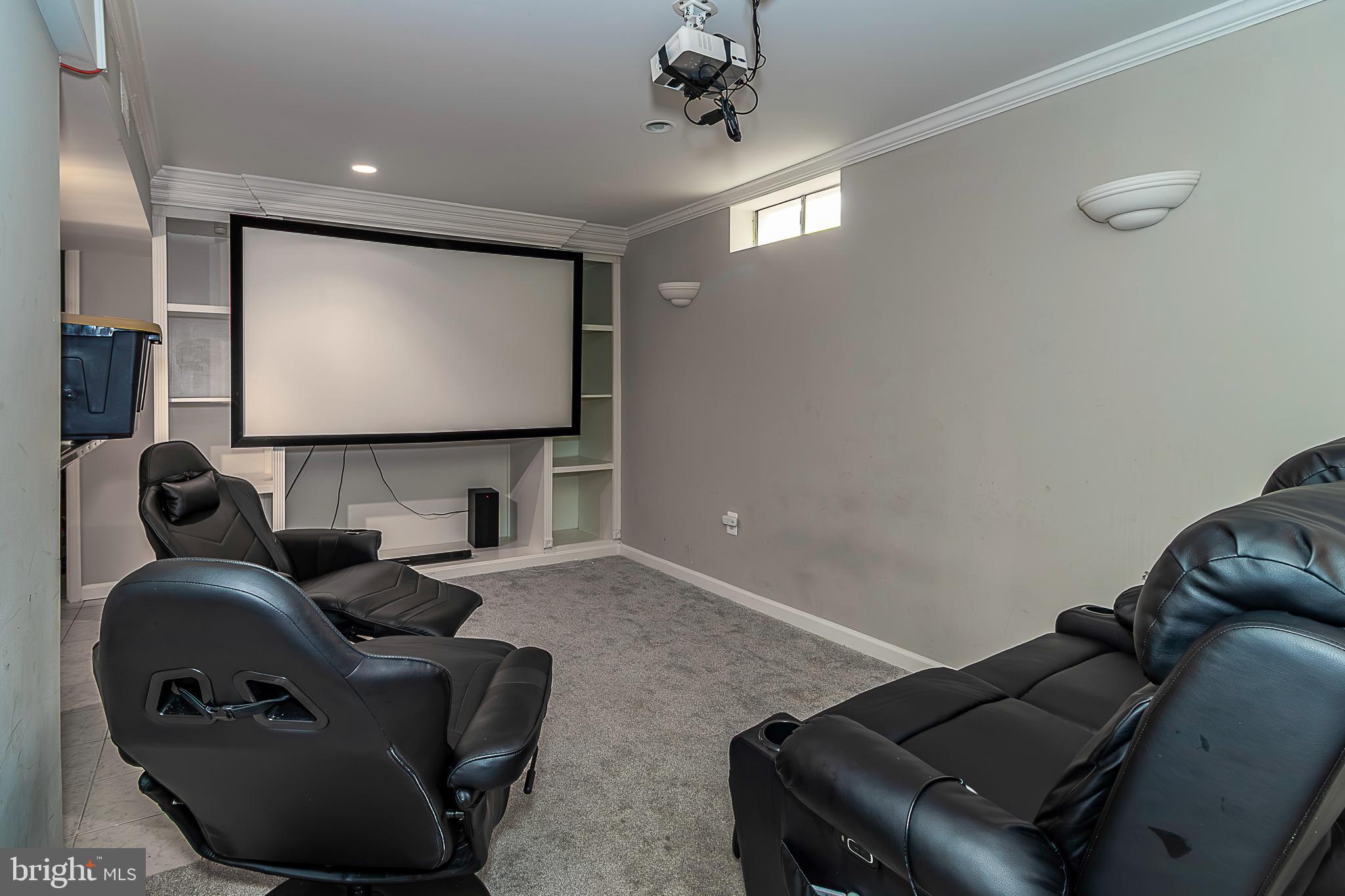 15521 Wheatfield Road Woodbridge, VA 22193 - Photo 36 of 39 Basement rec rm