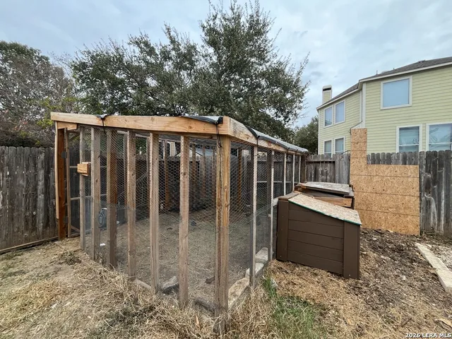 $2,350 | 8719 Sarasota Woods, San Antonio, TX 78250