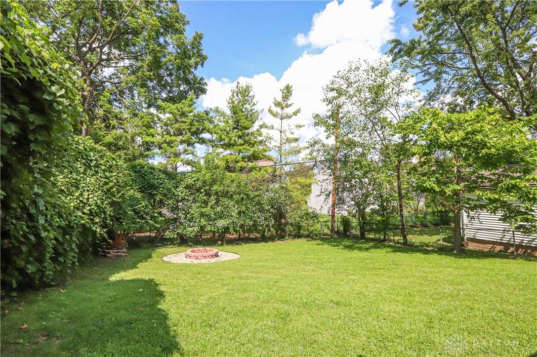 1533 Cardington Road Kettering, OH 45409 - Photo 8 of 28