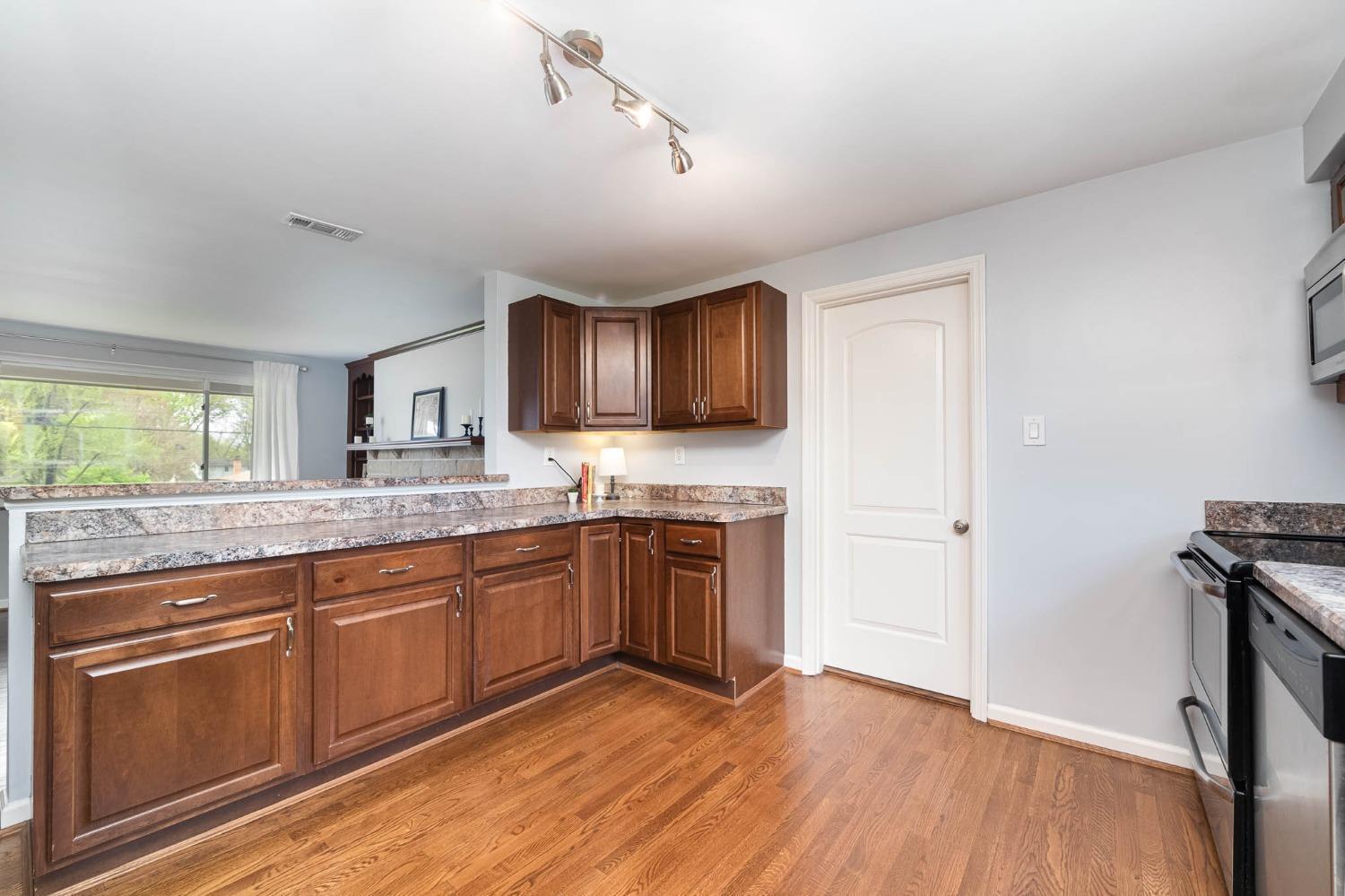 428 Kings Mills Road Mason, OH 45040 - Photo 9 of 24