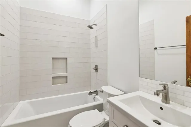 $1,050,000 | 912-14 Fern Street, New Orleans, LA 70118