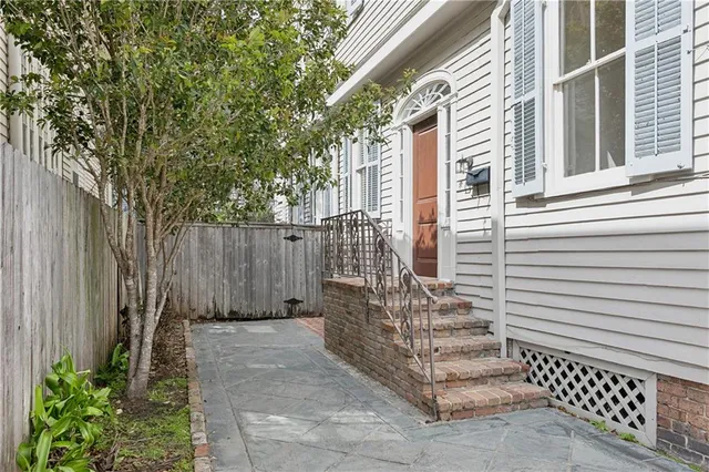 $1,050,000 | 912-14 Fern Street, New Orleans, LA 70118