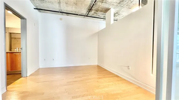 $2,800 | 645 West 9th Street, Unit 631, Los Angeles, CA 90015