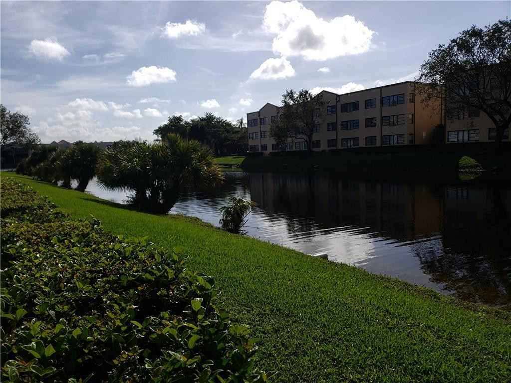 7142 South Devon Drive, Unit 210 Fort Lauderdale, FL 33321 - Photo 27 of 33 Photo 27