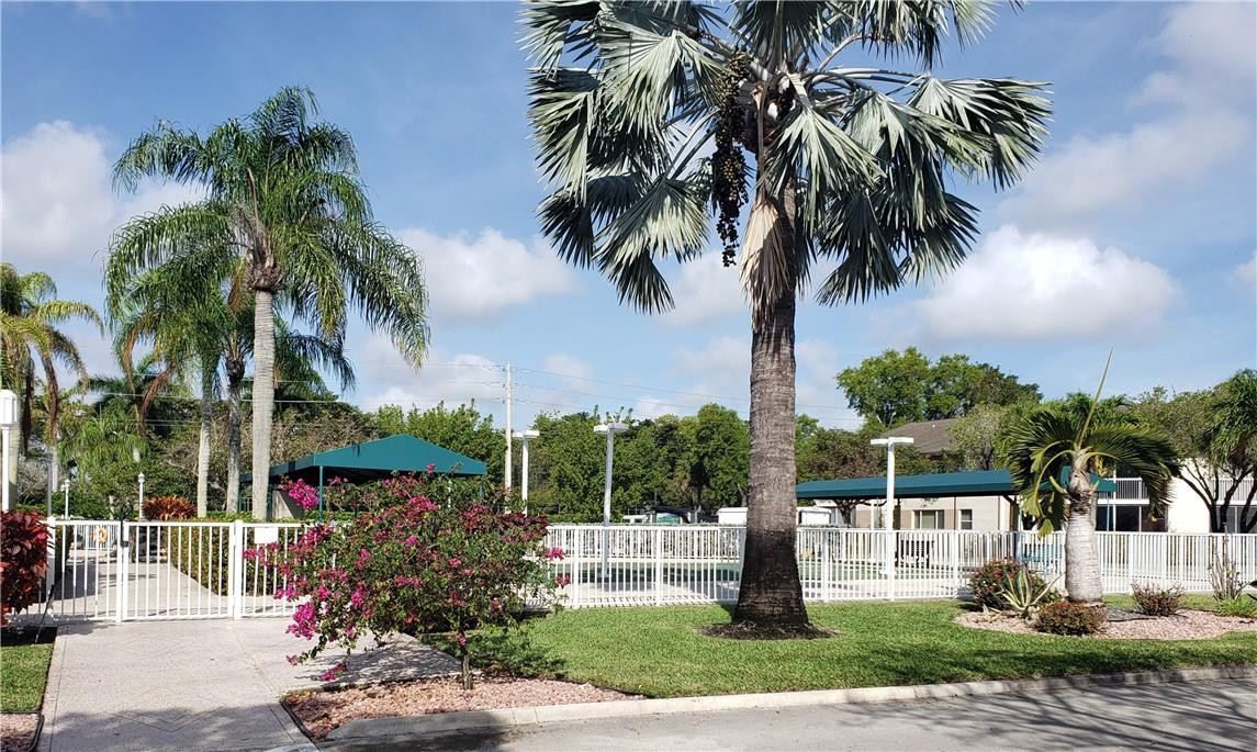 7142 South Devon Drive, Unit 210 Fort Lauderdale, FL 33321 - Photo 29 of 33 Photo 29