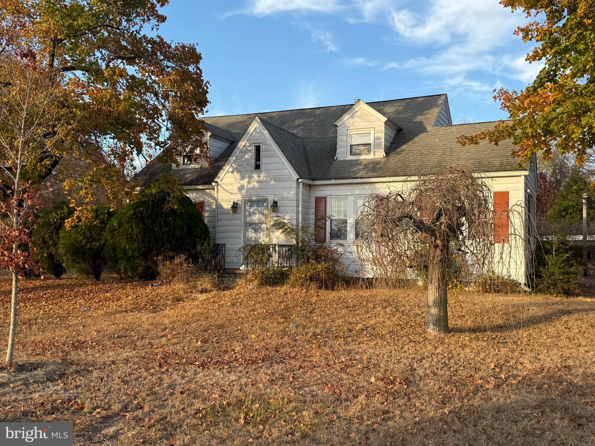 812 Garden Road Elmer, NJ 08318 - Photo 2 of 46