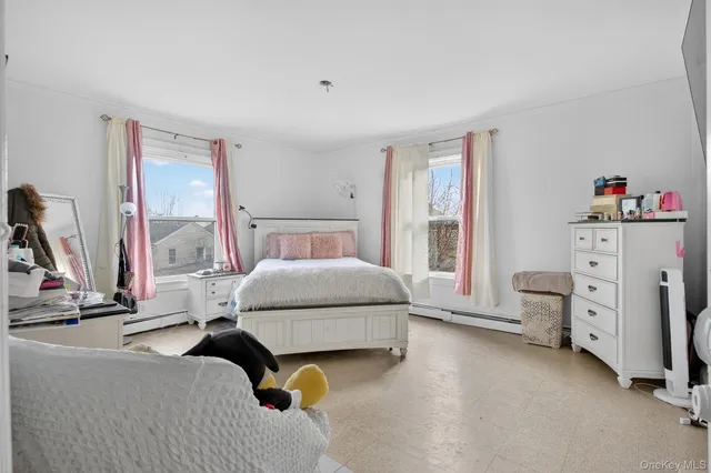 $699,000 | 57-59 Waring Place, Yonkers, NY 10703