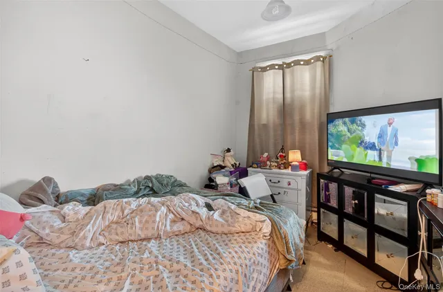 $699,000 | 57-59 Waring Place, Yonkers, NY 10703