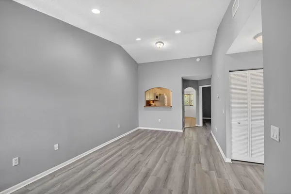 $1,900 | 3790 North Jog Road, Unit 203, West Palm Beach, FL 33411